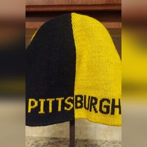 Pittsburgh Black and Yellow Knit Hat